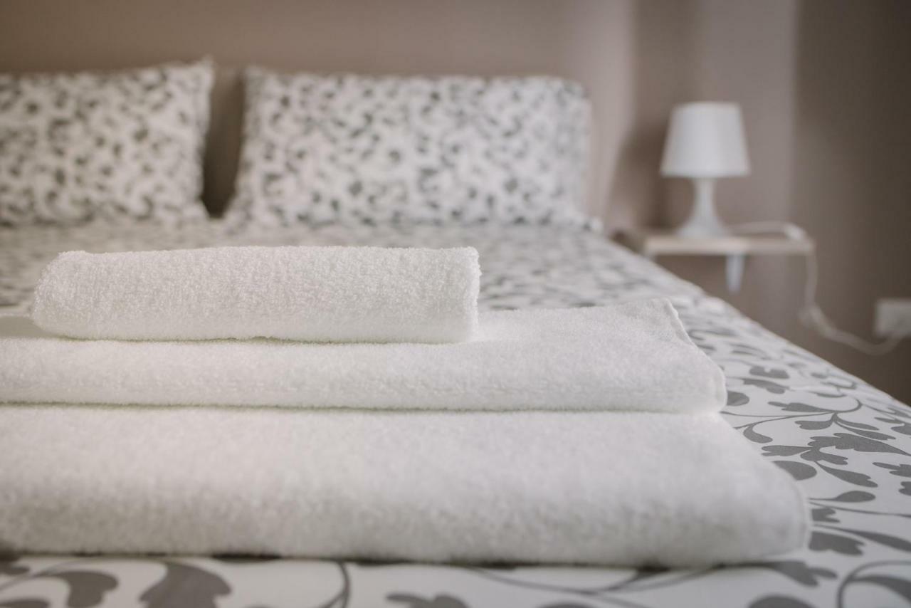 Al Qatta Bed & Breakfast Canicatti Ngoại thất bức ảnh