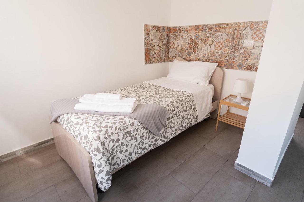 Al Qatta Bed & Breakfast Canicatti Ngoại thất bức ảnh